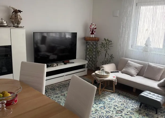 Modern To In Appartamento
